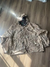 Huntworth Men’s Camo Windbreaker