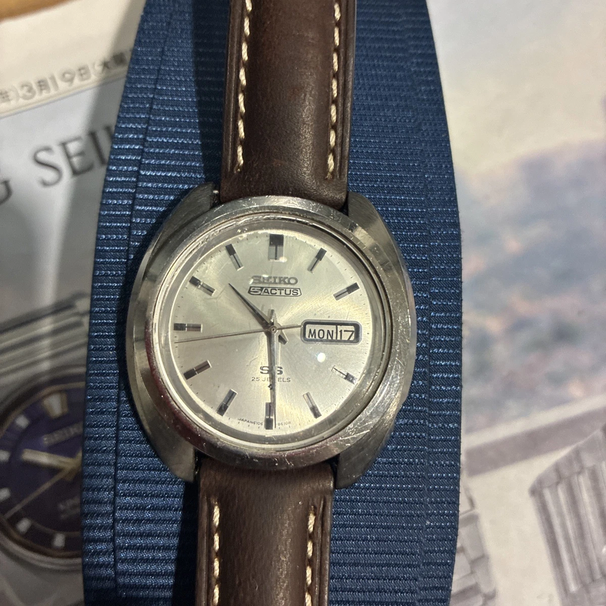 Seiko 5 Mechanical (Automatic) Silver Band Wristwatches for sale