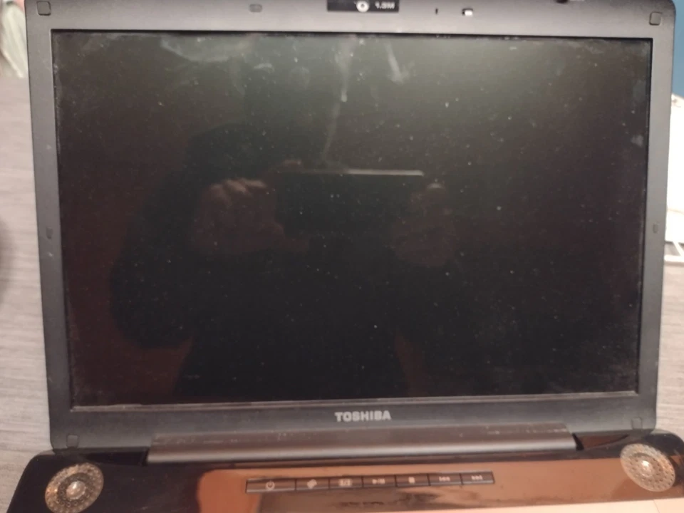 portatile laptop TOSHIBA SATELLITE A200-1HY computer INTEL CORE2 DUO 4gb ram da - Immagine 2 di 4