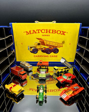 Vintage 1965 Matchbox 40 place Carrying Case with 9 Vintage Lesney Matchbox Cars