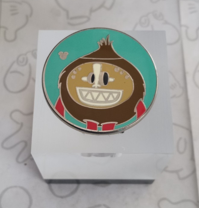 Oniontop Peaceful Kakamora Moana 2018 Hidden Mickey DLR Disney Pin 130638