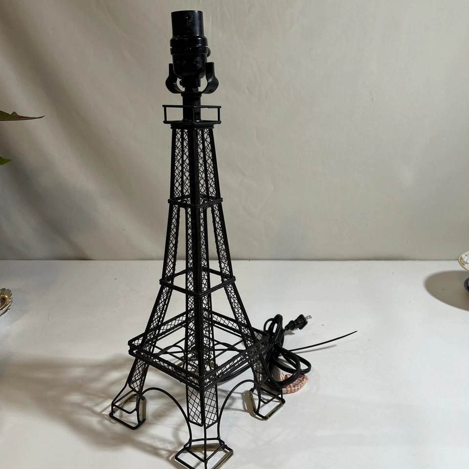 EIFFEL TOWER Lamp Base 19" Tall Black Metal Finish. Paris In Your Home! - Image 2 of 4
