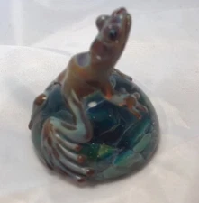 Amazing Art Glass Artist Milon Townsend Butter Frog Paperweight Signed