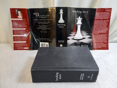 2008 BREAKING DAWN Hardcover Book by STEPHANIE MEYER