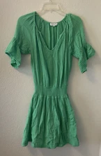 Michael Stars Women's Dress Katelyn Gauzy Smock Waist Green V-Neck Size XS *Flaw