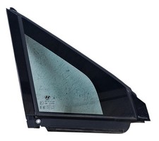 Hyundai Santa Fe RH Front Corner Vent Window Fixed Glass OEM 82580S1010 2019-23