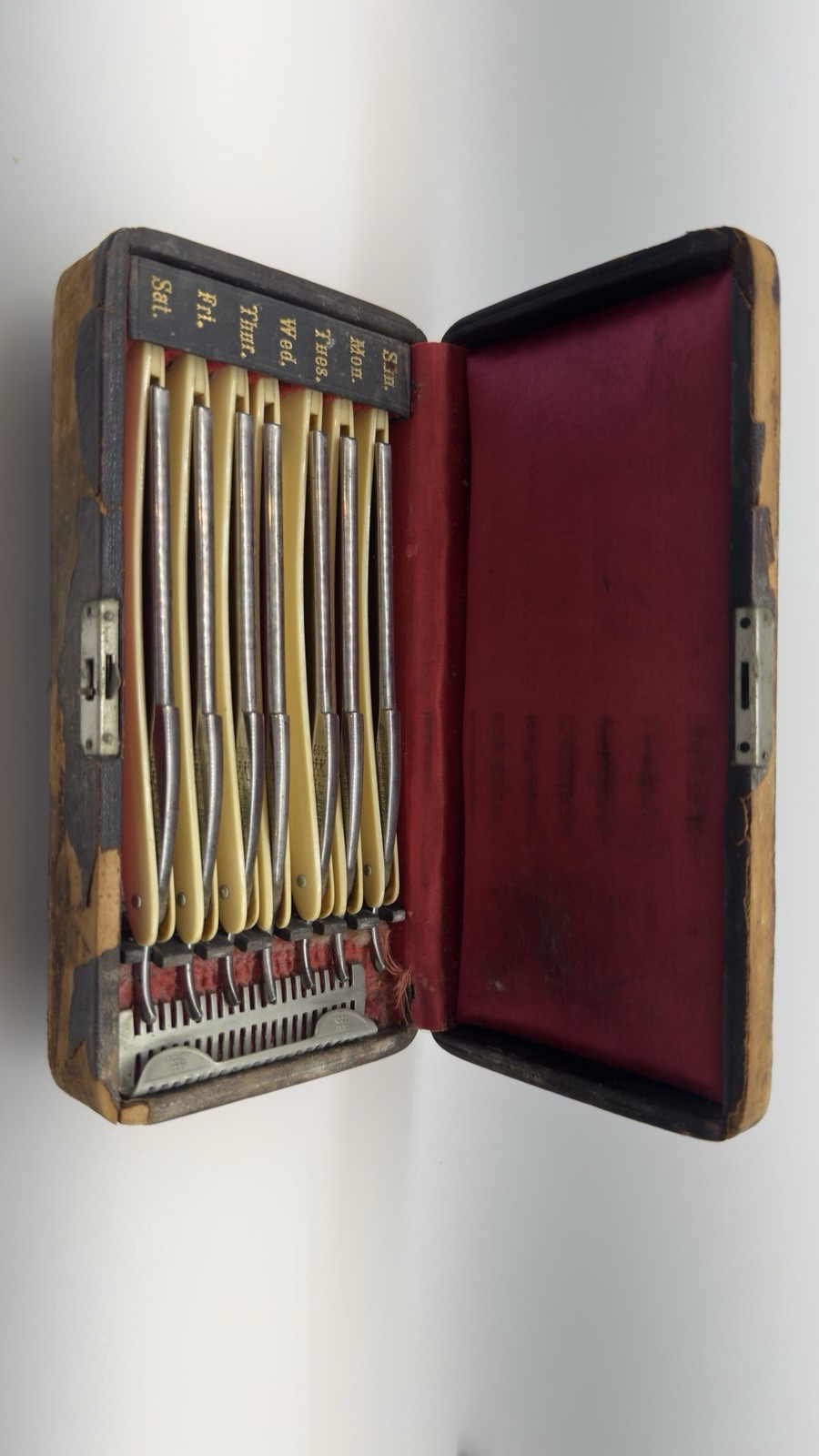 7 Day Razor Set Red Injun Fine 7 Day Henckles Straight Razor Set 60 1/2 | eBay