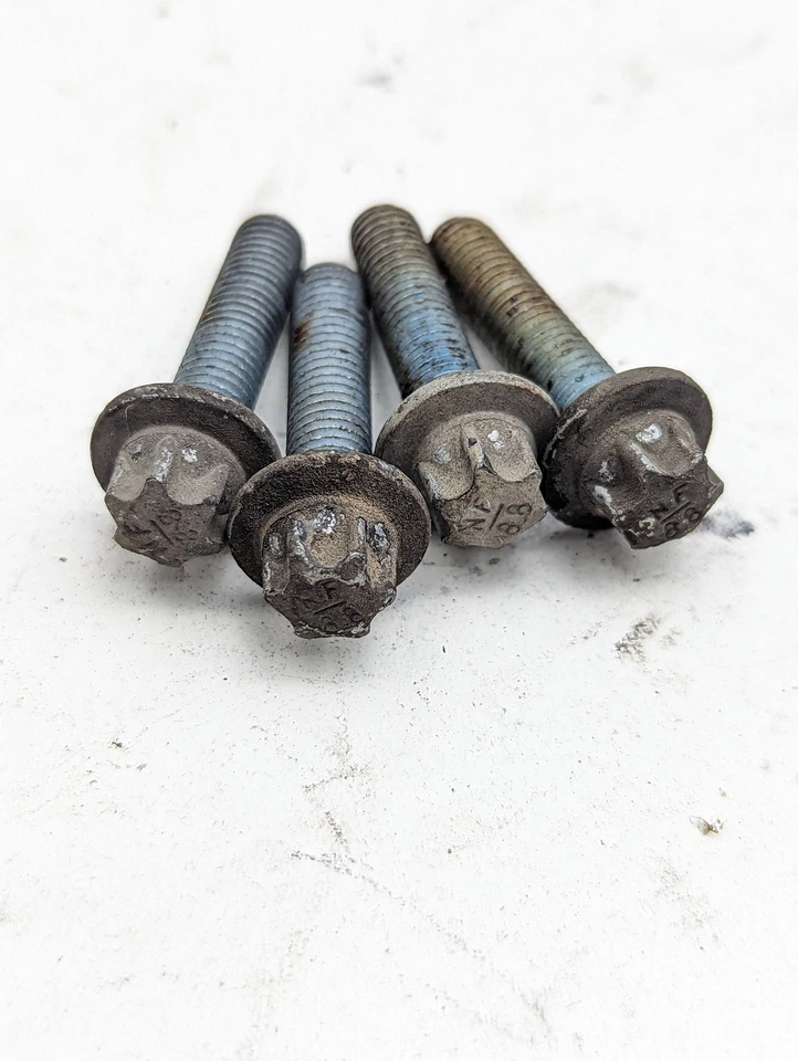 Juego de pernos de montaje de transmisión Mercedes-Benz R350 R500 W251 2006-2011 OEM Foto 3 de 3