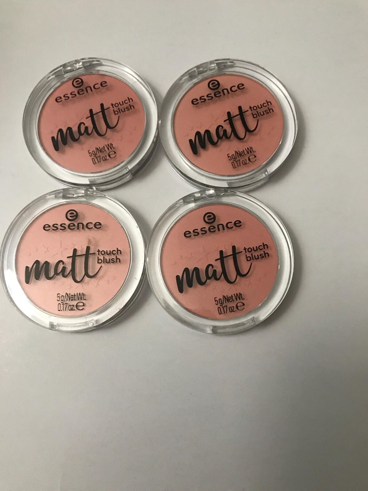 essence matte blush
