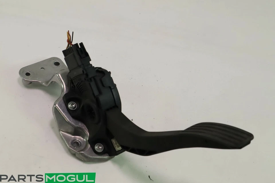 10-13 LAND ROVER RANGE ROVER GAS PEDAL THROTTLE ACCELERATOR SENSOR OEM - Image 3 of 4