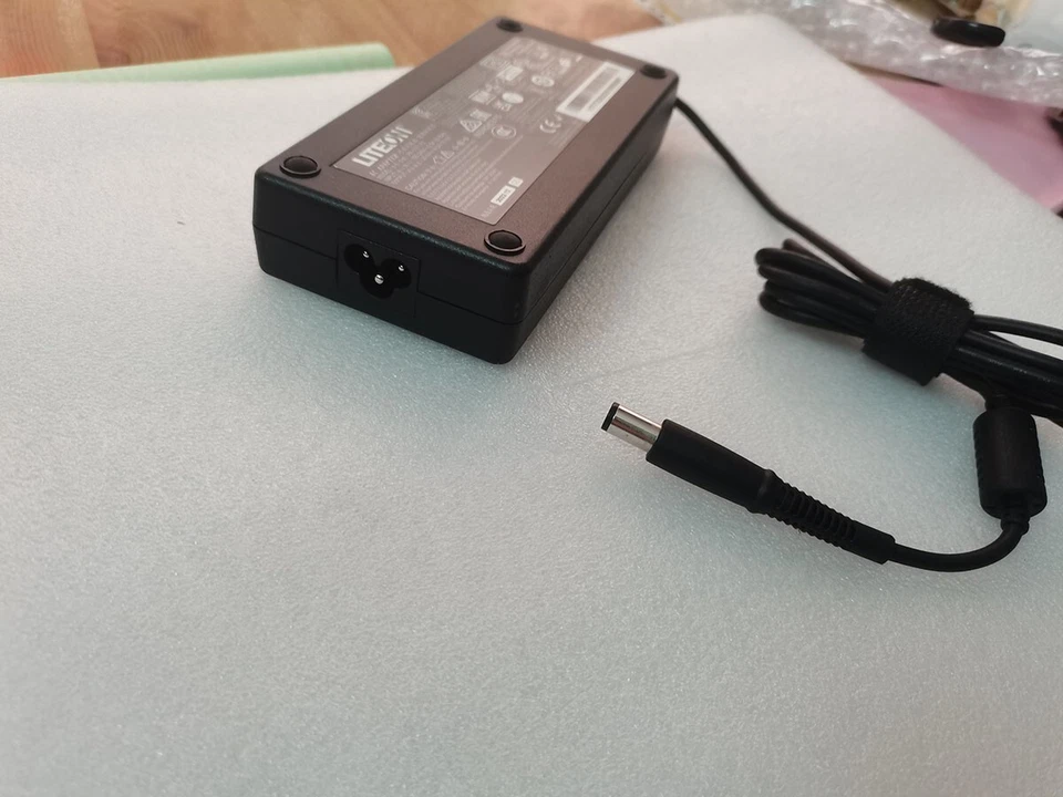 Adaptador de CA Original LITEON 20.0V 8.5A para MSI PA-1171-72 7.4mm*5.0mm Pin 170.0W Foto 3 de 4