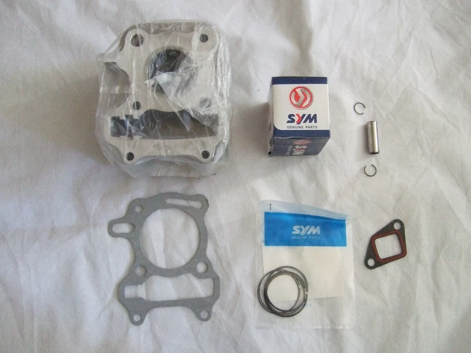 Cilindro, junta, pistón, anillos y pasador originales SYM para Lance Cali Classic 50 Foto 2 de 4