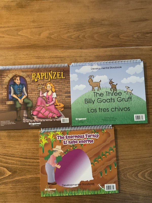Frogstreet Developmental Storybooks in English and Spanish setof 3 books /6 NWOT