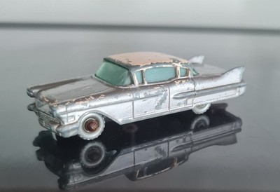 1960 Matchbox Lesney No 27 ''c'' Cadillac Sixty Special