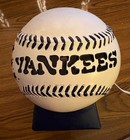 YANKEES Ceramic electric stand up Light 9 Inches Tall Hand Painted — photo 1