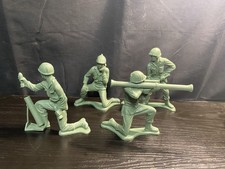 Vintage Tim-Mee Toys Processed Plastics 5" Toy Soldiers Lot of 4