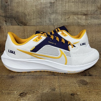 NIKE Pegasus 40 LSU Tigers shoes LSU Tigers Nike Unisex Zoom Pegasus 40 Running Shoe - White main image 4