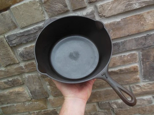 Rare Vintage #7 Lodge Cast Iron Deep Dutch Oven Skillet " Crack "