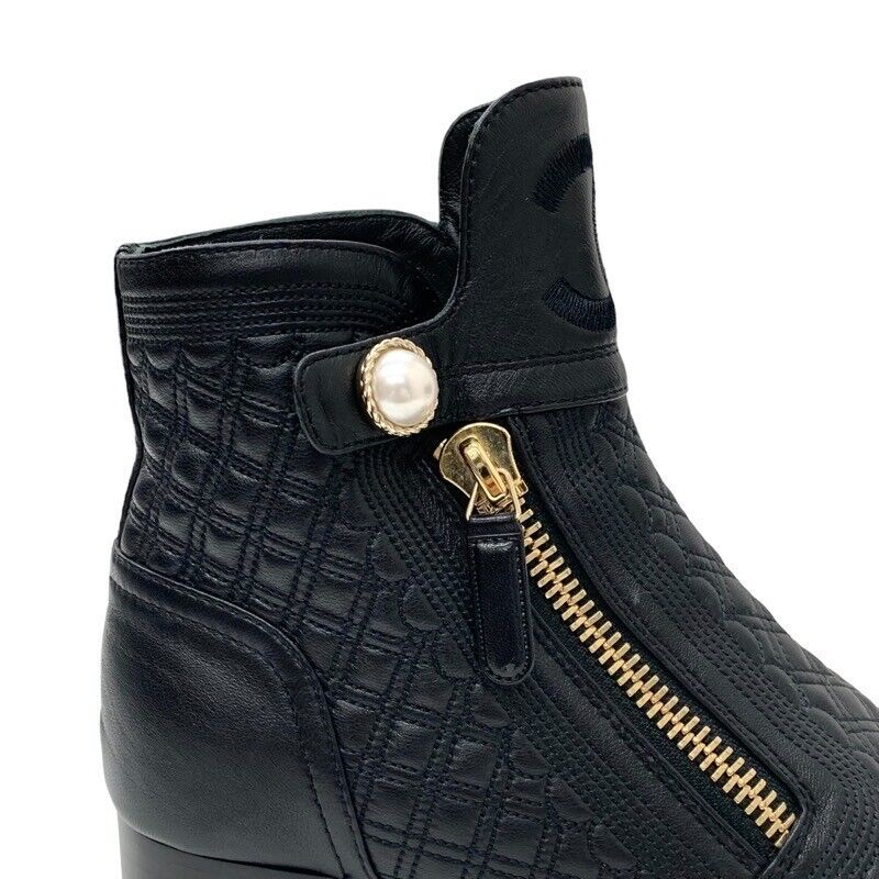 CHANEL G34342 Leather Short Boots 35.5 Black authentic Women CHANEL G34342 Leather Short Boots 35.5 Black authentic Women