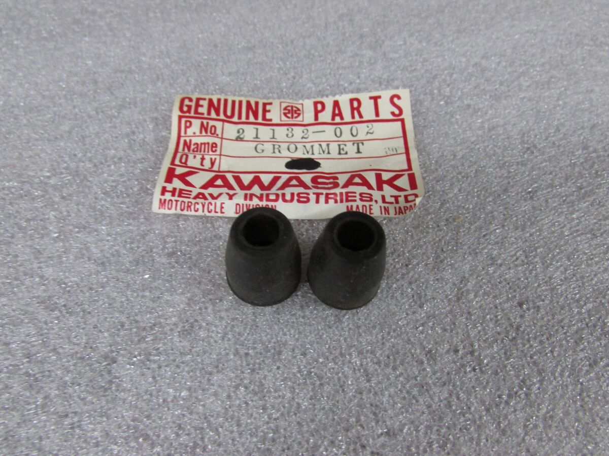 NOS KAWASAKI A1 A7 W2TT C2SS W1 F1 F2 F3 F4 OEM IGNITION NOS KAWASAKI A1 A7 W2TT C2SS W1 F1 F2 F3 F4 OEM IGNITION