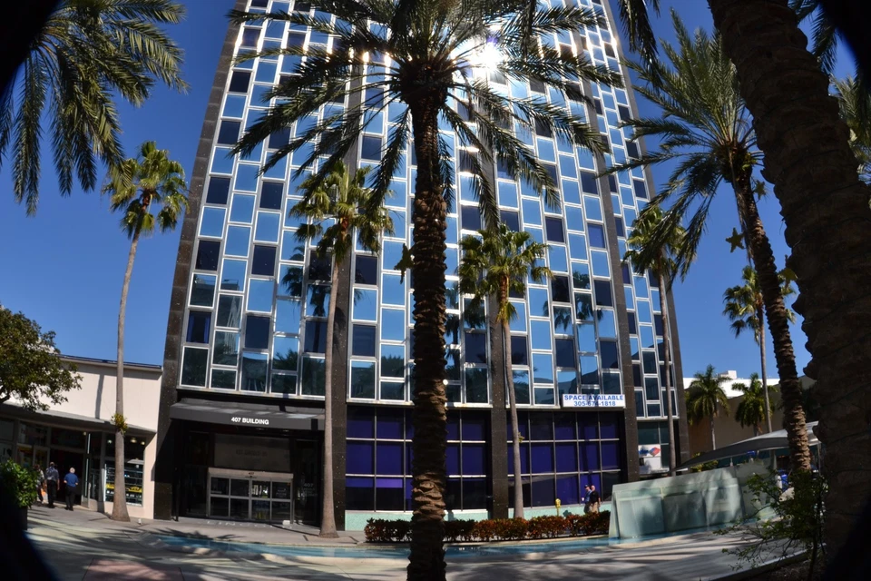 XIT PRO SERIES WIDE ANGLE /MACRO LENS FOR CANON EOS REBEL XT XTI XSI T1 T2 T3 T5 - Image 3 of 4