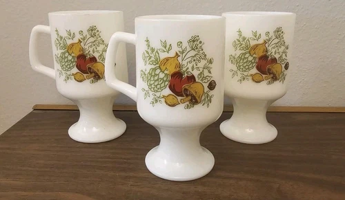Spice of Life Vintage Set of 3 Milk Glass Corning Footed Vegetable Coffee Mugs