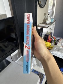 Super Mario Bros. 2 (Nintendo NES, 1988) Game Box and Manual