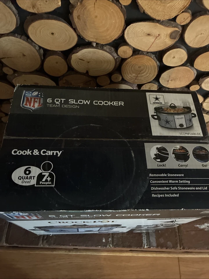 Crock-Pot Dallas Cowboys NFL 6 Quart Cook & Carry Oval Slow Cooker SCCPNFL600 - Image 4 of 4