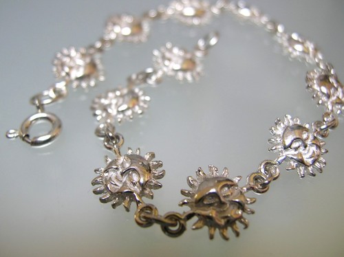 Handmade sterling silver Sun face vintage design bracelet 7.1 g, 7 - 7.5 in. - Picture 3 of 3