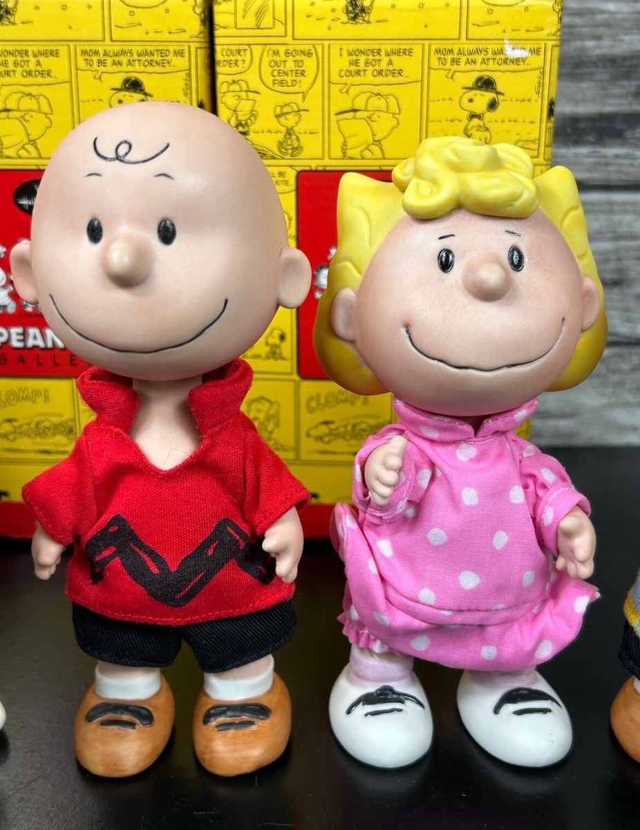 Hallmark Peanuts Gallery Lot of 6 Jointed Porcelain Hallmark Peanuts Gallery Lot of 6 Jointed Porcelain