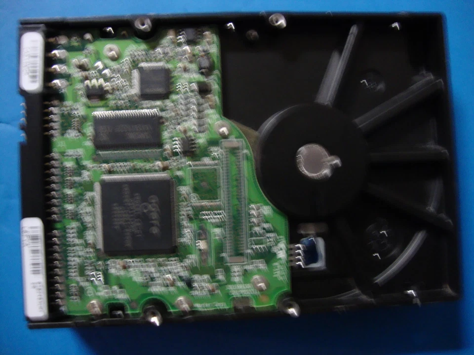 Maxtor DiamondMax +9 6Y160P0 IDE 120GB Hard Drive YAR41BW0 K M B D Tested - Image 2 of 4