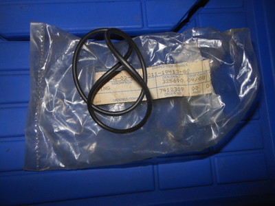 チェコ J1B Genuine Yamaha Marine 93211-04384 O-Ring OEM NOS Factory