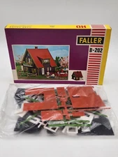 HO SCALE FALLER B-202