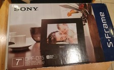 SONY DPF-D75 7 INCH BLACK DIGITAL S-FRAME 256MB Internal Memory Remote Open Box