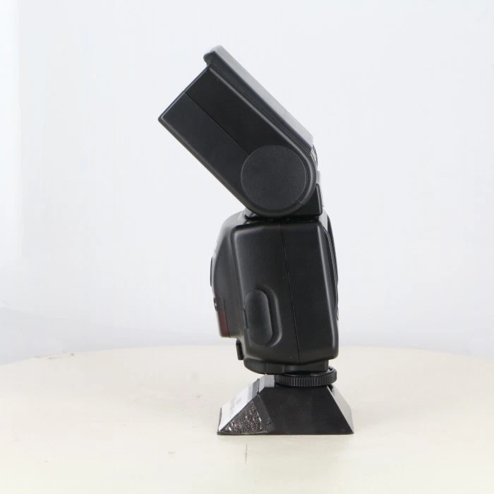 Nikon SB-28 Speedlight Flash Unit with Case Excellent Condition JAPAN - Image 3 of 4