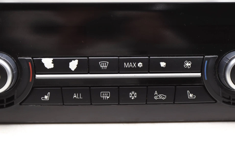 BMW 750I XDRIVE 2010-2015 - Climatizador de CA / Estéreo / Unidad de CD 9328414 Foto 2 de 4