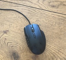 Razer Naga RZ01-0104 2014 Wired Laser Gaming Mouse 12-Button 5600 DPI Black