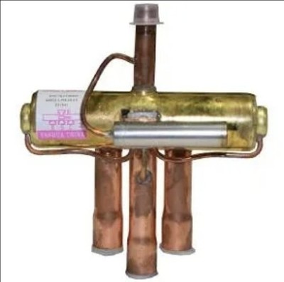 Daikin/McQuay 066533501 REVERSING VALVE 1-4 Ton - 680 M.O.P. -