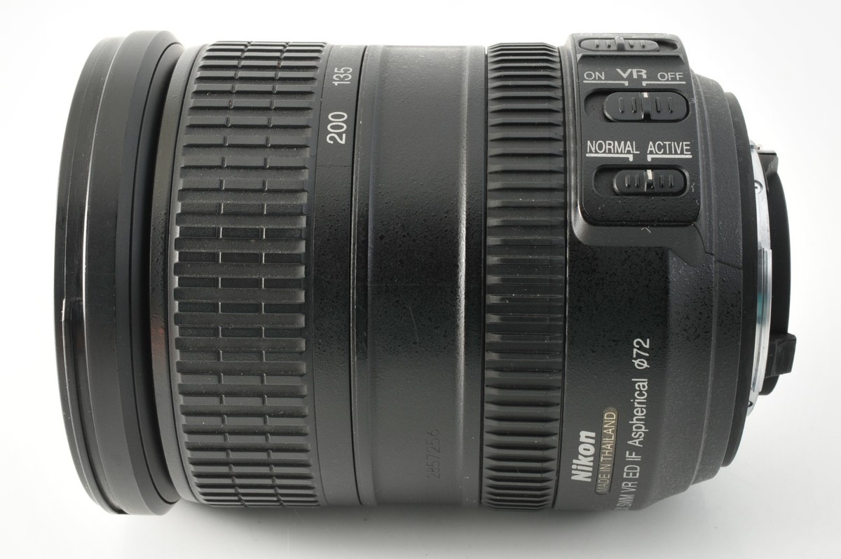 Near Mint+] Nikon AF-S DX NIKKOR 18-200mm f/3.5-5.6 G ED VR Lens