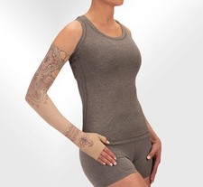 FREE SPIRIT Dreamsleeve Compression Sleeve by...