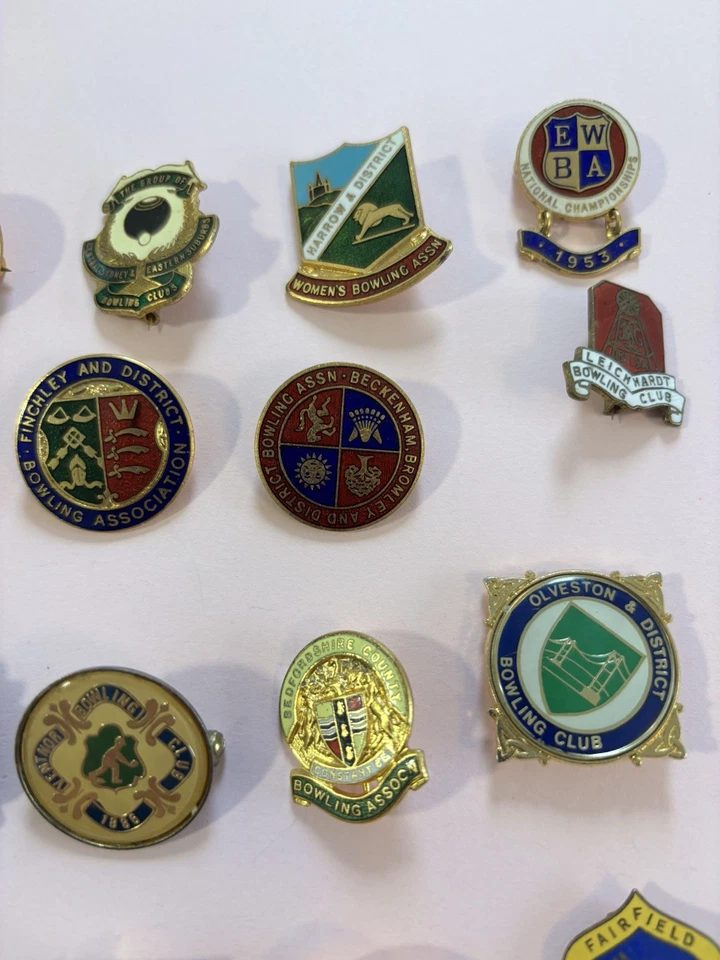 22 Rare Vintage Bowling Pin Badges unchecked for values won’t split joblot bulk  - Image 4 of 4