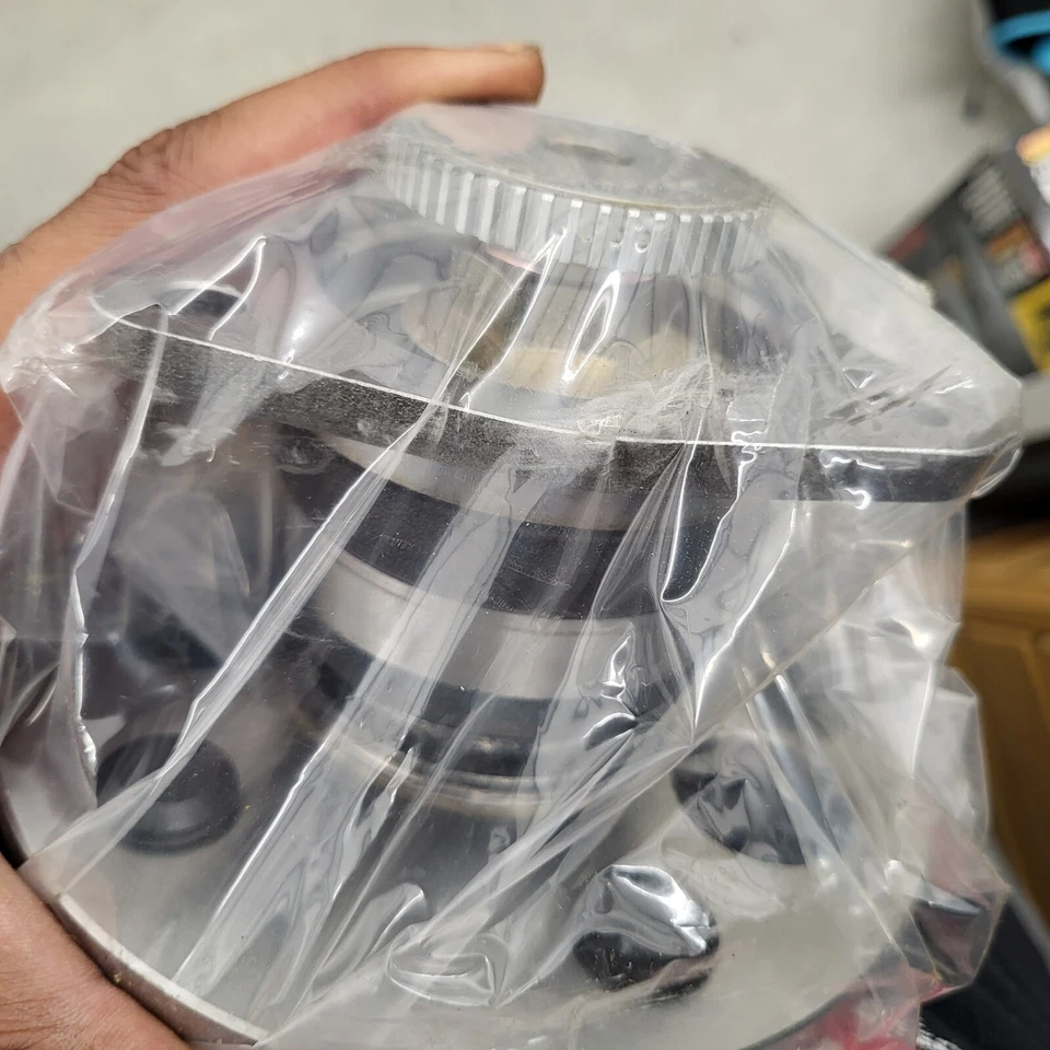 Wheel Bearing and Hub Assembly Moog (Model# 512310) Toyota Avalon 2000-2004 Foto 3 de 4