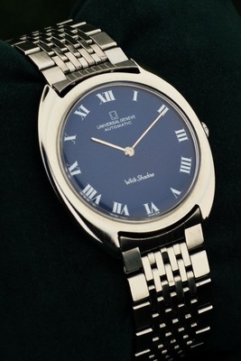 Boitier De Montre Universal Genève White Shadow Date - Acier - NOS Never Used