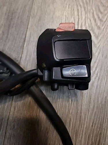 1995 - 1998 HONDA CBR600F3 CBR 600 F3 RIGHT HANDLE KILL ON OFF START SWITCH - Picture 3 of 6