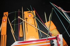 Vtg Knitting Needles Lot Crochet Hooks Huge Lot Circular Susan Bates -FFX -9