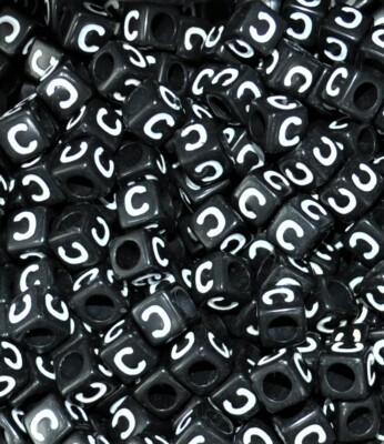 Großhandelsqualität 6mm & 7mm schwarze Würfel Perlen mit weißem Buchstaben, einzeln & gemischt