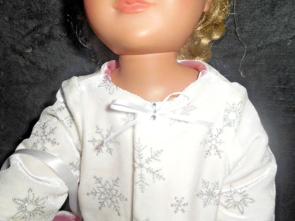 18 doll clothes fits American girl, sparkle white velvet coat, hat, purse, boots - Image 2 of 4