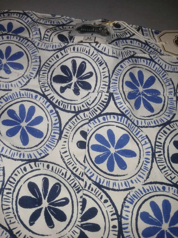 Blue Scalloped Serena Shorts by Mud Pie, Size Medium (8-10) NWT - Изображение 2 из 4