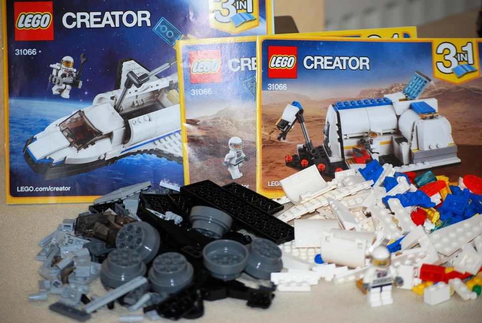 LEGO Creator 31066 Space Shuttle Explorer, Foto 1 von 2