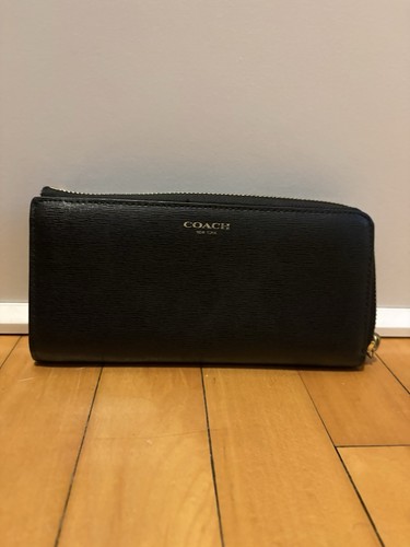 Authentic Coach Accordion Zip Wallet